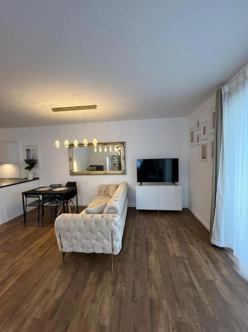 Moderne Wohnung Mit 4 Betten โบคุห์ม ภายนอก รูปภาพ
