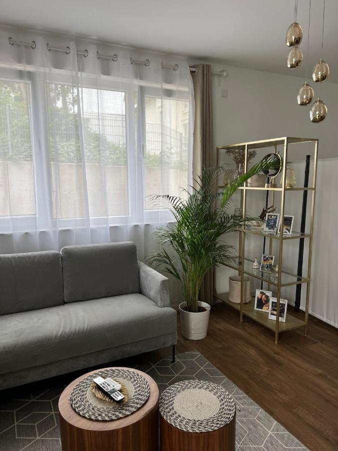 Moderne Wohnung Mit 4 Betten โบคุห์ม ภายนอก รูปภาพ